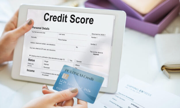 Credit Score: How It Works, What It Costs, and What to Check