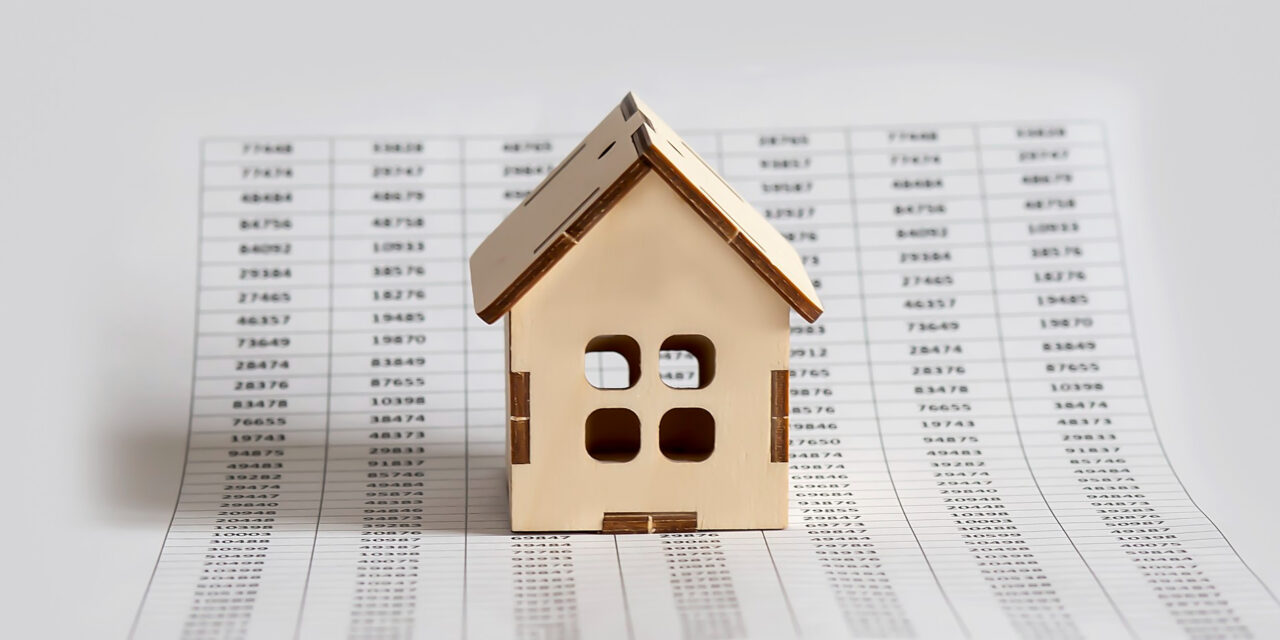 Mortgage Rate Lock: Pros, Cons, Alternatives, and Questions to Ask