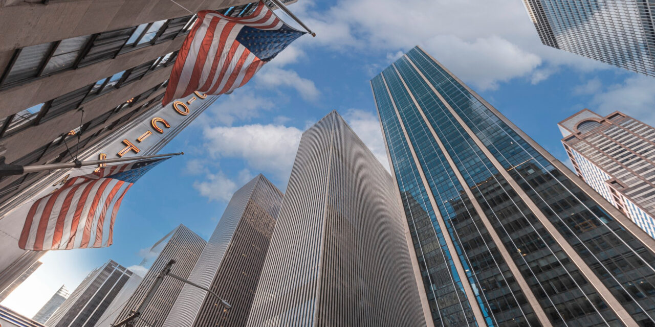 Largest Banks in North America: A Complete Profile of the Top 18 U.S. and Canadian Banks in 2026